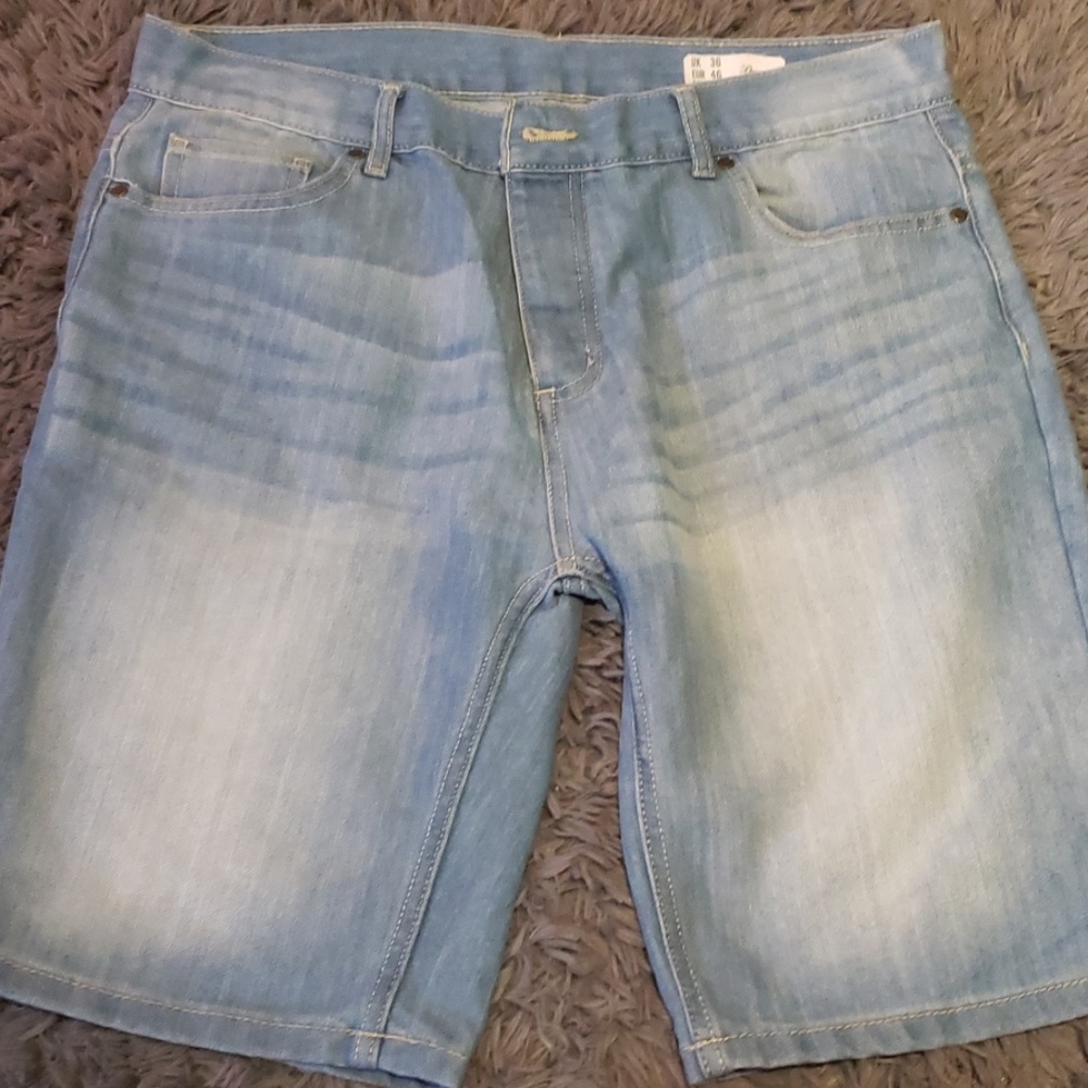 Mens short pants